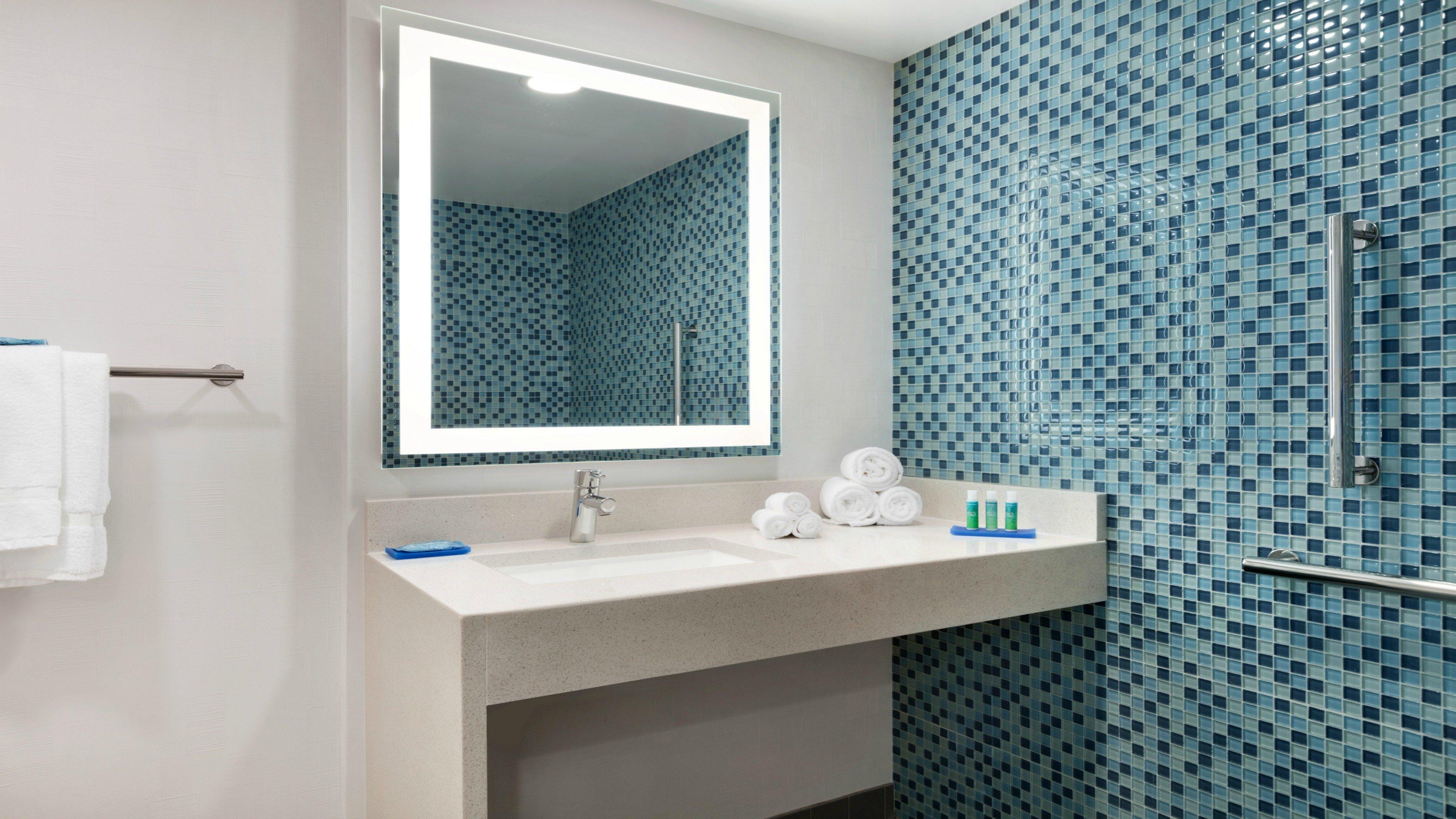 Holiday Inn Express - Williamsburg Busch Gardens Area By Ihg Exterior foto